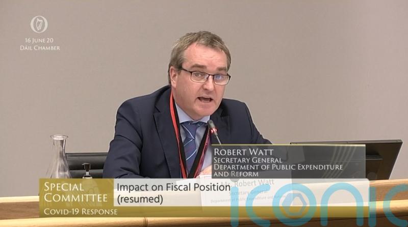 Robert Watt: Working conditions for non-consultant hospital doctors must change