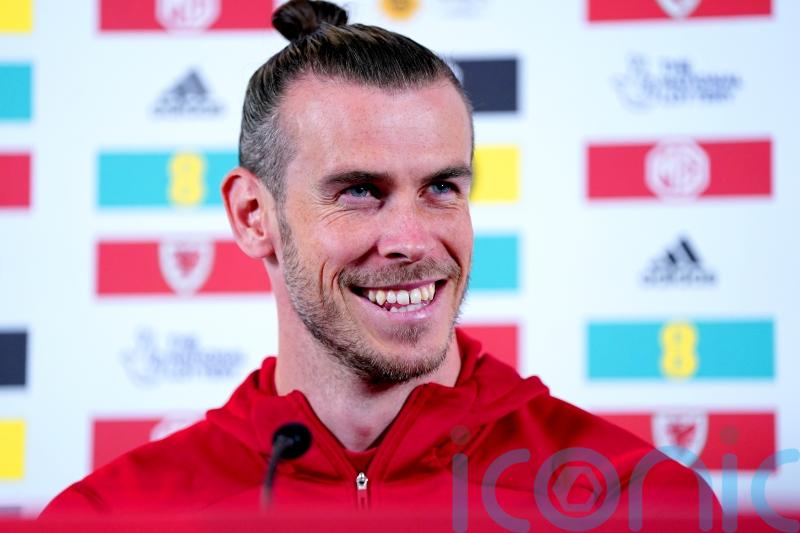 Gareth Bale fully focused on keeping Wales at top table with victory over Poland