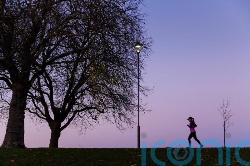 6 ways to find workout motivation as the days get shorter and colder