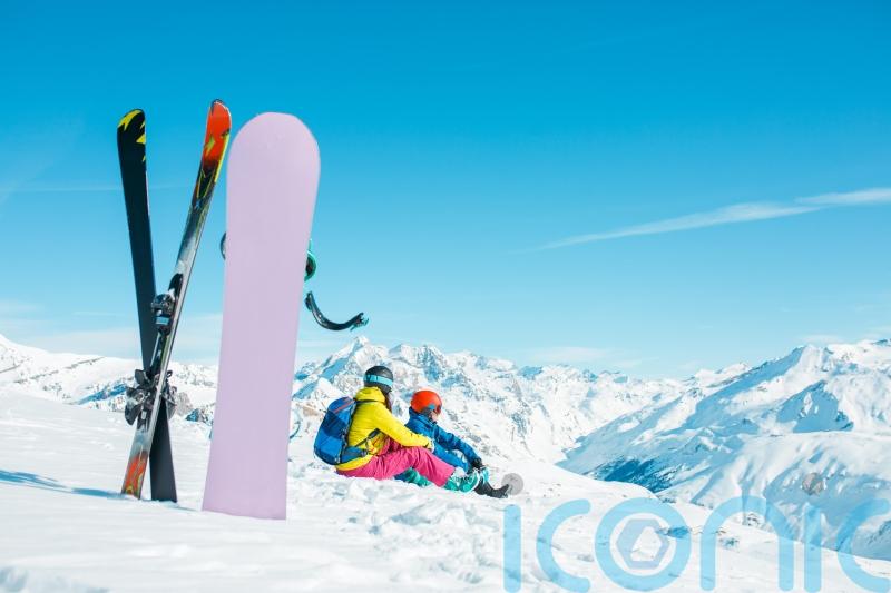 If one skis and the other snowboards, can a ski holiday work?