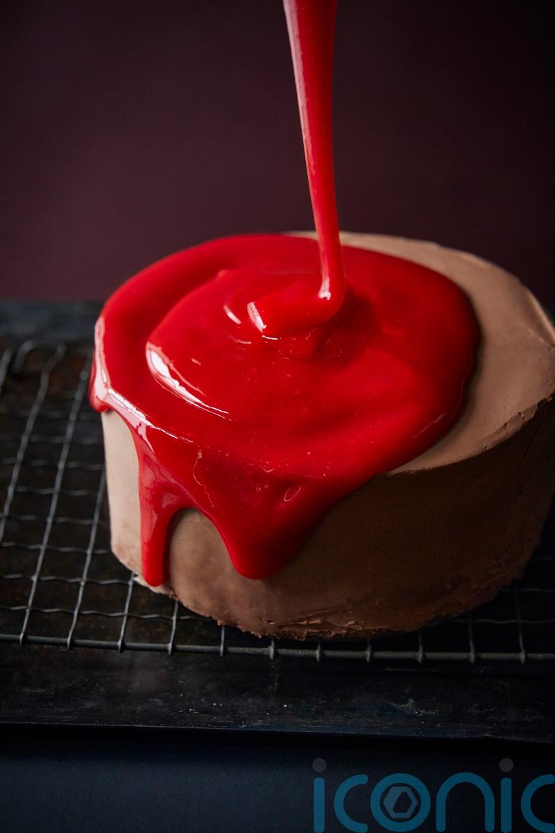 Rahul Mandal’s coloured mirror glaze recipe