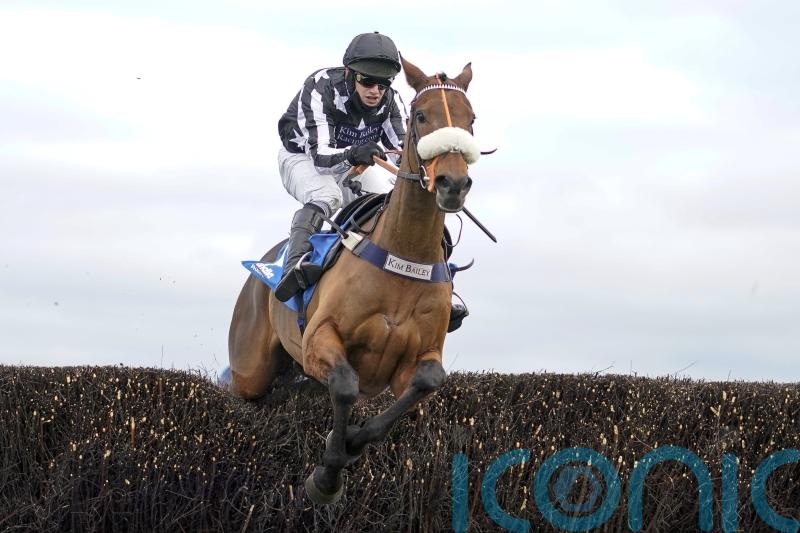 Bailey pays tribute to retiring Imperial Aura