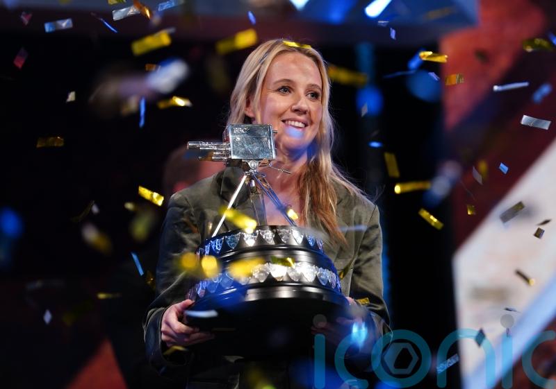 Mead celebrates SPOTY win and Carragher keeps busy – Thursday’s sporting social