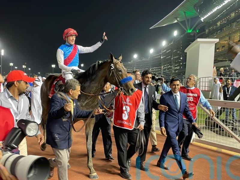 Dettori dazzles as Santa Anita spell begins with a treble
