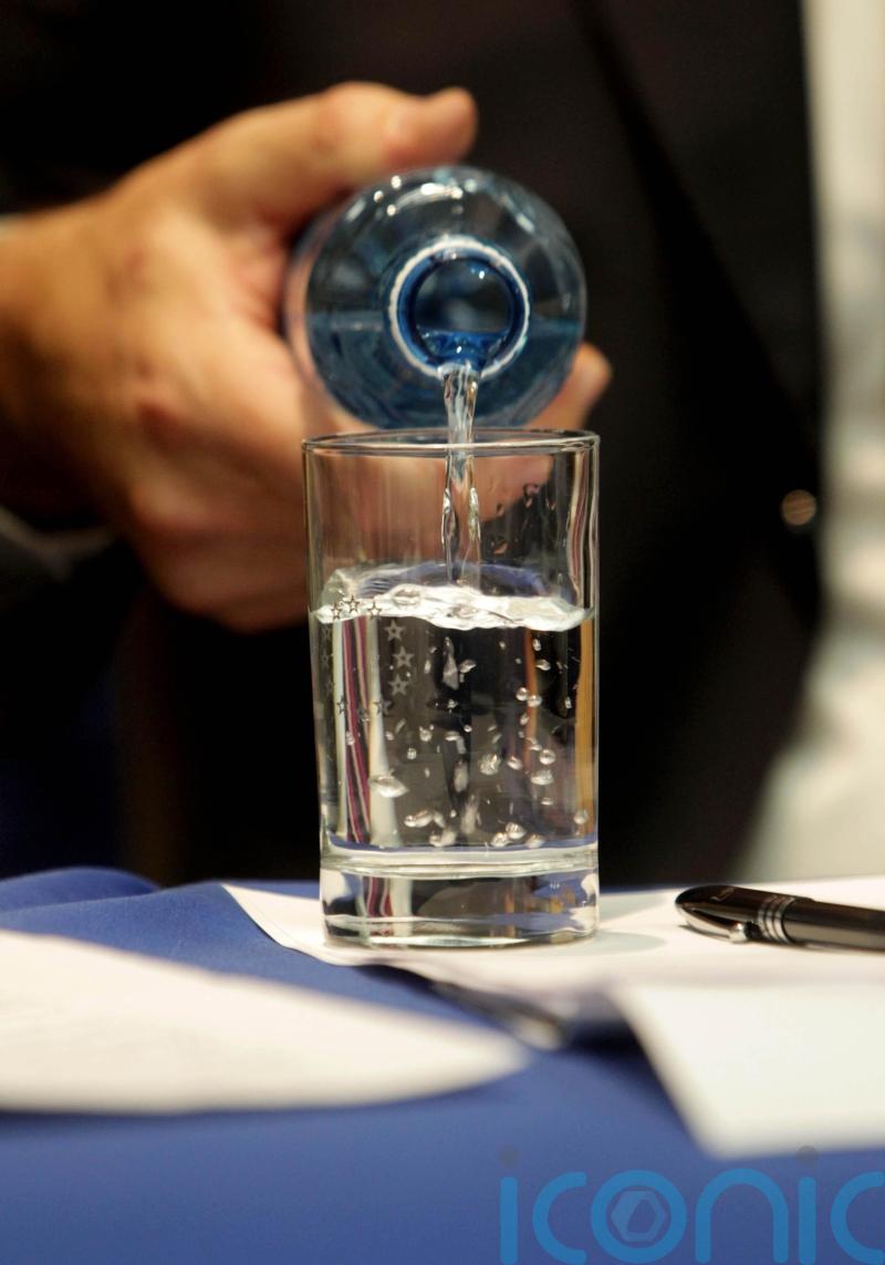 Staying well-hydrated ‘may slow down ageing and prolong life’ – study
