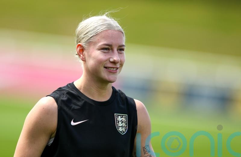 Chelsea’s Bethany England joins Tottenham in reported record WSL deal