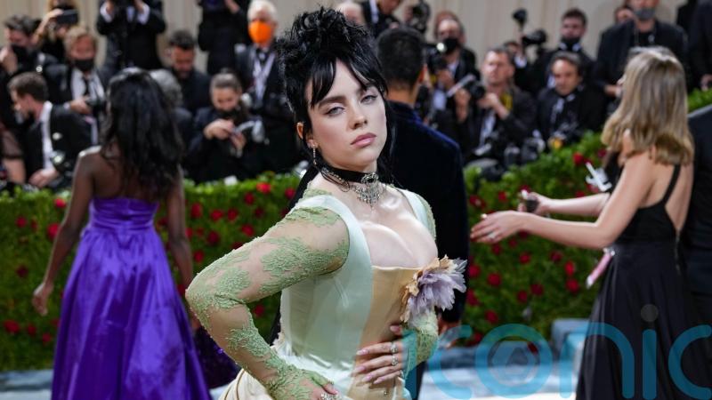Billie Eilish suffers from hypermobility – what is it?