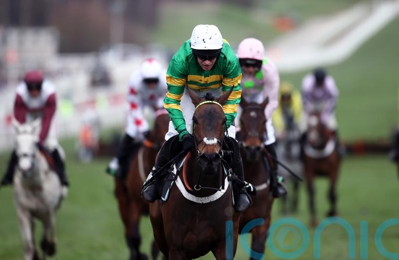 Epatante ‘still a possible’ for Mares’ Hurdle after Henderson mistake