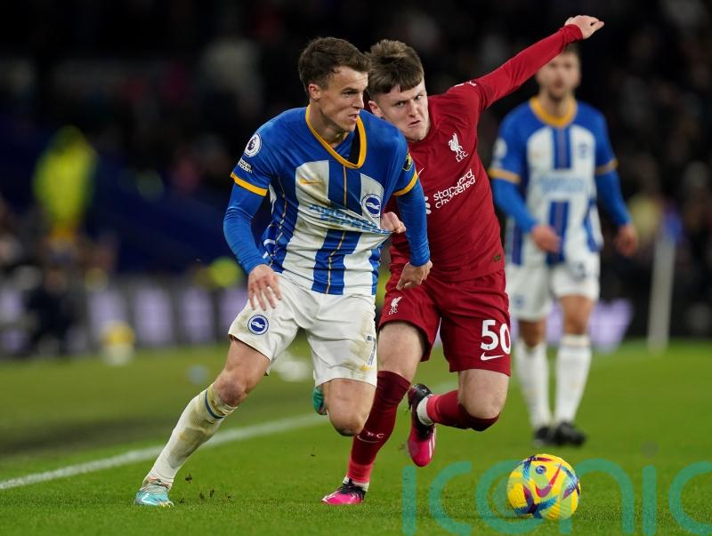 Brighton boss Roberto De Zerbi tells Solly March to &lsquo;attack the space better&rsquo;