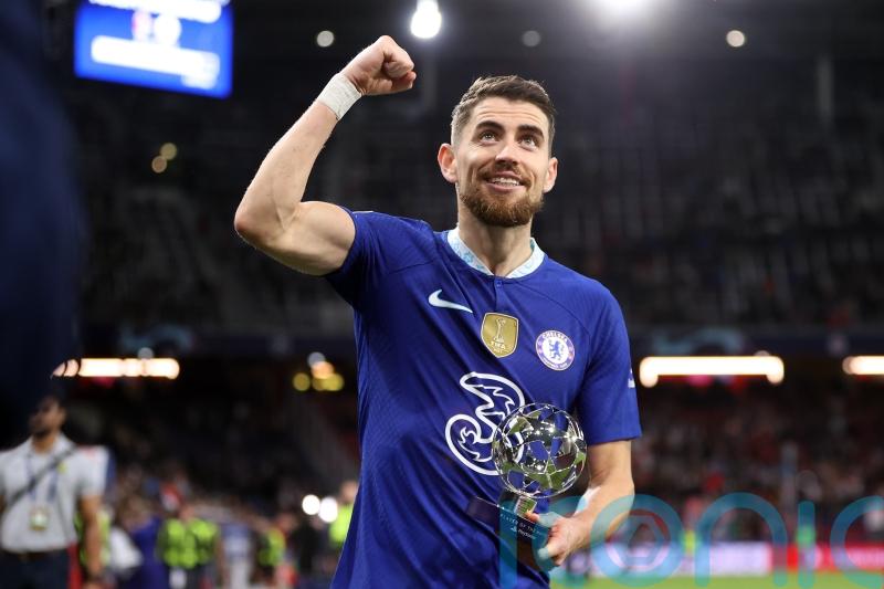 Premier League leaders Arsenal close in on Chelsea midfielder Jorginho