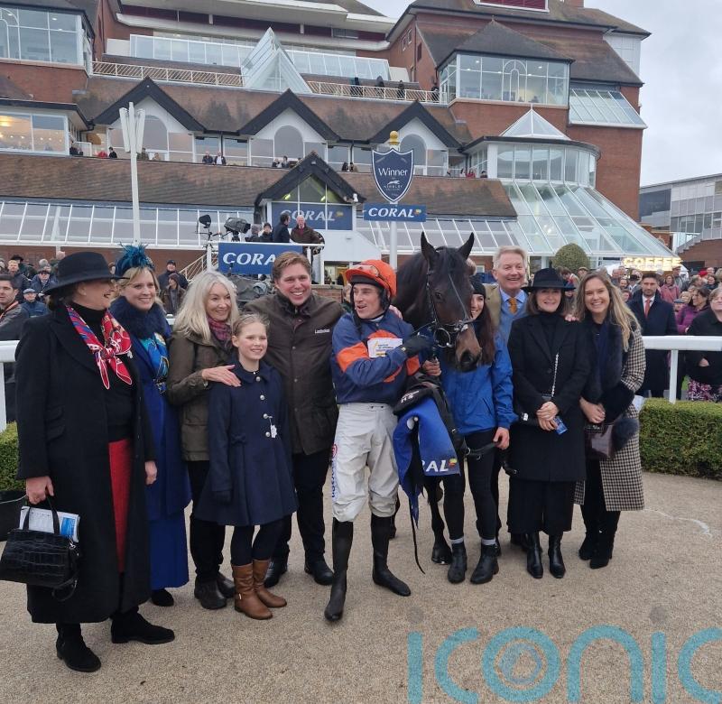 Le Milos leading National charge for Skelton – and could be joined by Ashtown Lad