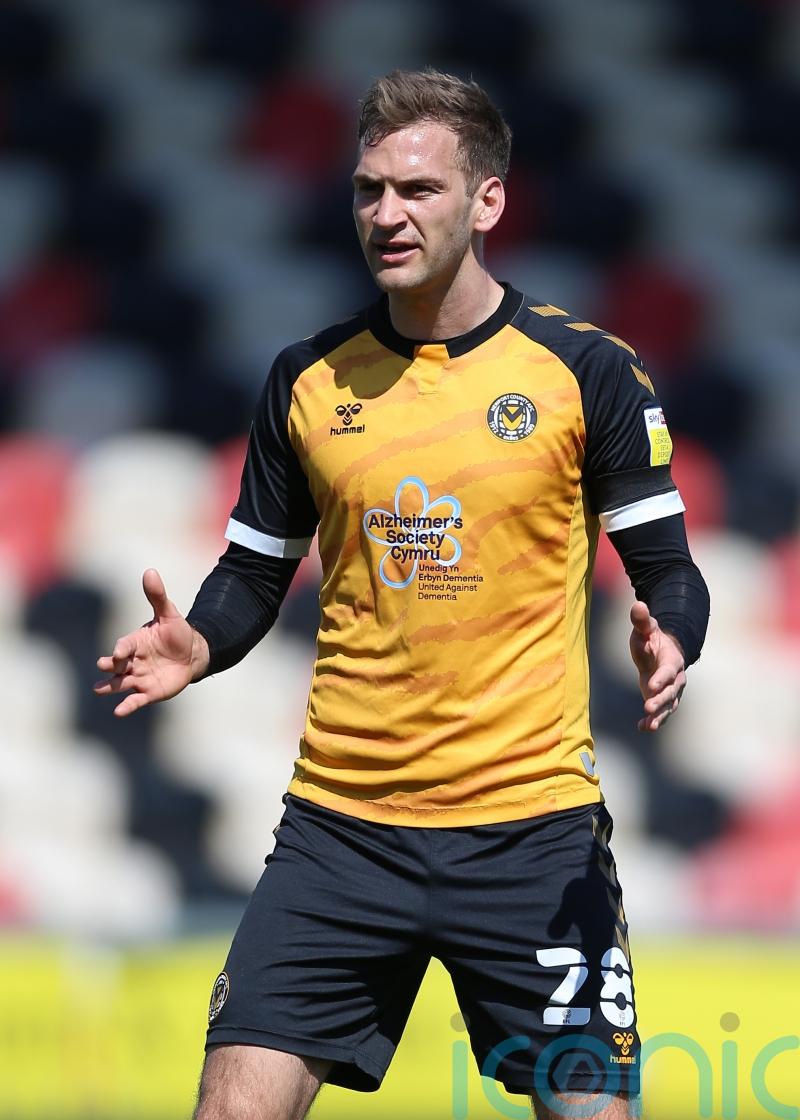 Newport captain Mickey Demetriou scores last-gasp winner at Barrow