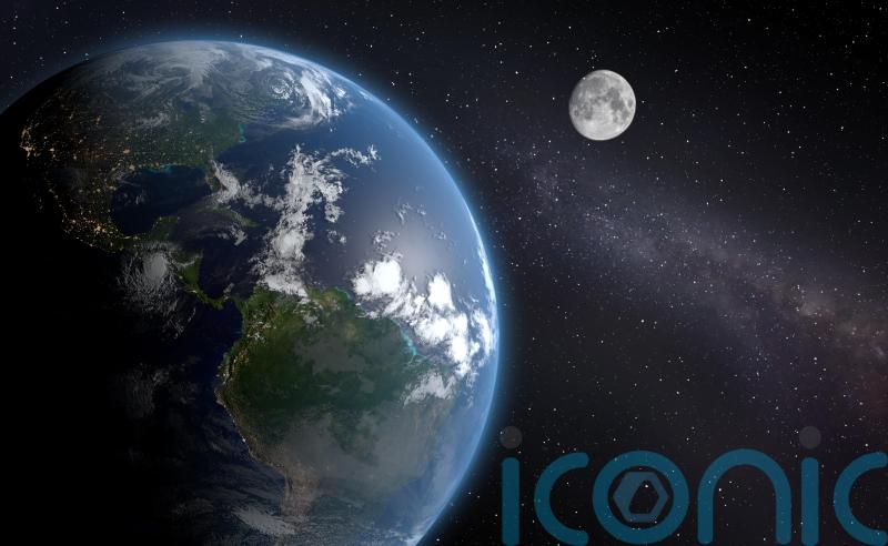 ‘City killer’ asteroid to pass between Earth and moon’s orbit