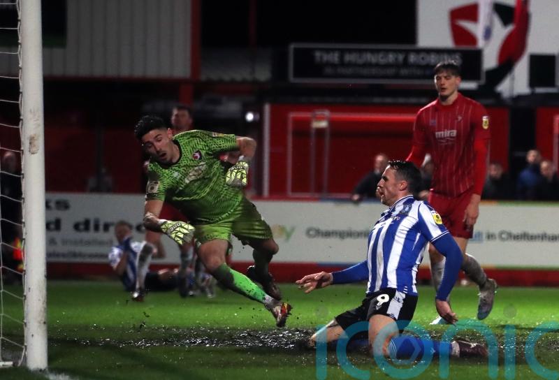 Lee Gregory salvages late point for Sheffield Wednesday away to Cheltenham