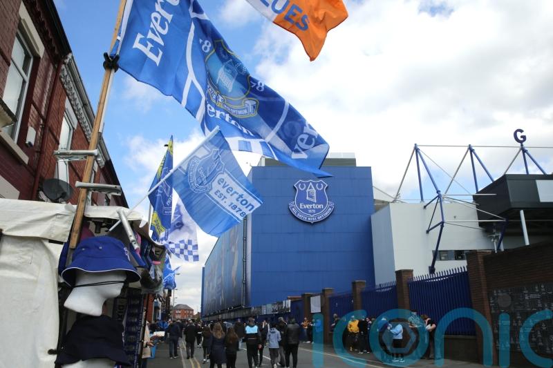 Everton ‘in talks’ with possible investors
