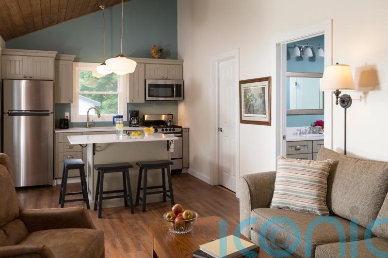 14 clever ways to make small rooms look bigger