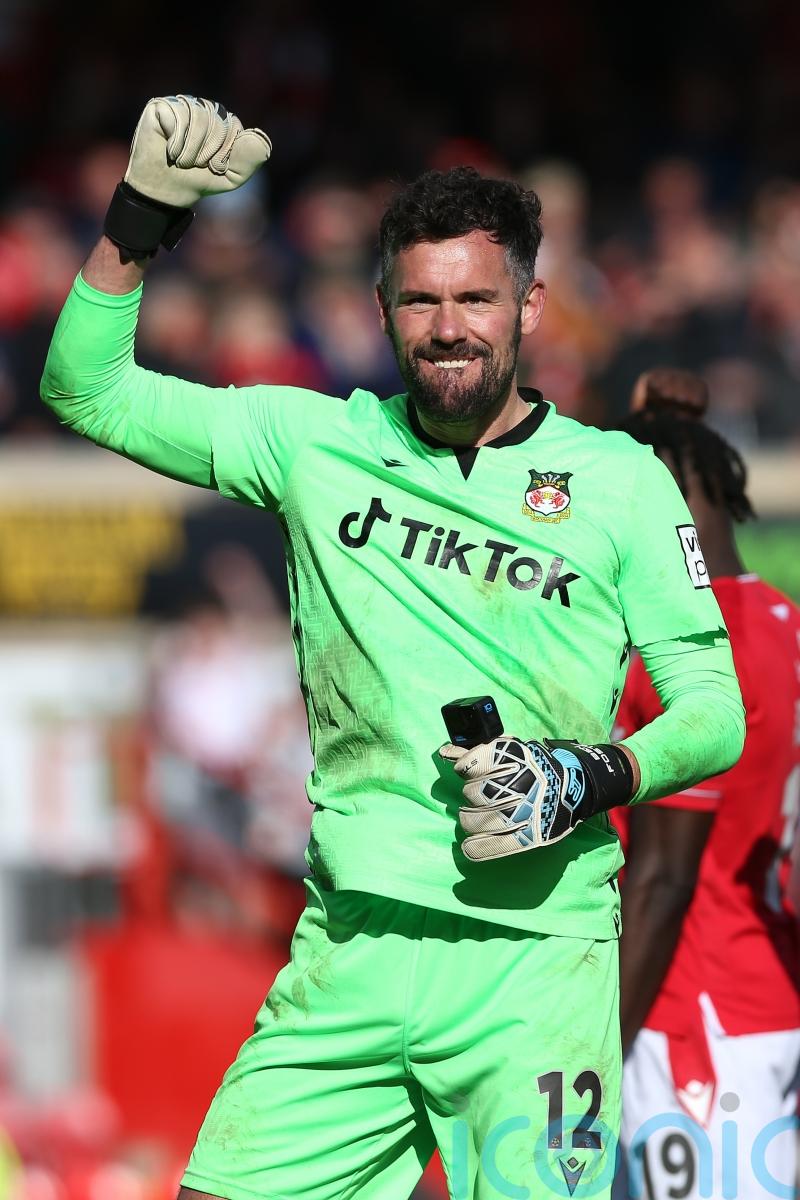 One more year – Ben Foster sticking around at Wrexham following promotion
