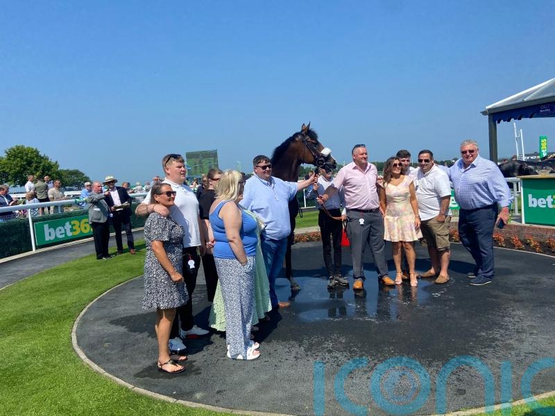 United comes home in Front for Oisin Murphy