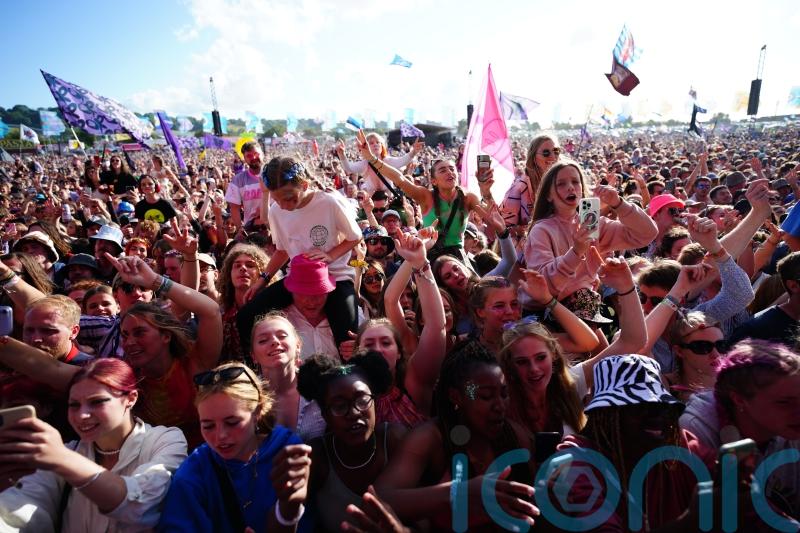 How to take care of your mental health at festivals
