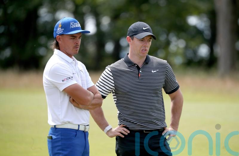 US Open Wrap: Rickie Fowler hits 18 birdies in two days, McIlroy two behind lead