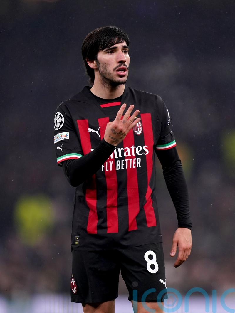 Newcastle hoping to push through club-record deal for AC Milan’s Sandro Tonali