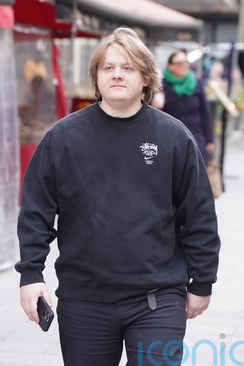 Lewis Capaldi: What is Tourette’s and how does it affect the brain?