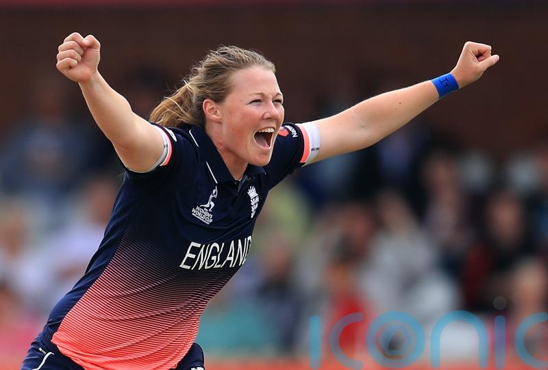 Anya Shrubsole has ‘revolutionised women’s cricket’ – Tammy Beaumont