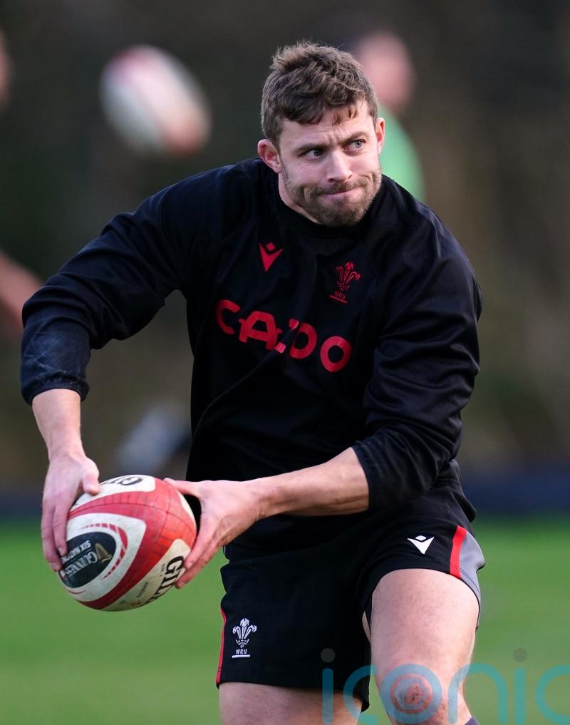 Warren Gatland hails Leigh Halfpenny’s professionalism ahead of 100th Wales cap