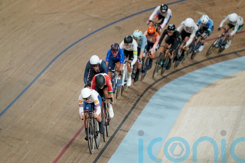 Neah Evans surrenders points race crown despite late dig in Glasgow race
