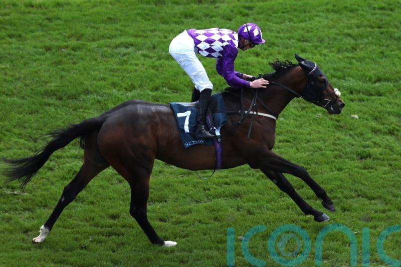 Shaquille proving a willing student in pre-Haydock stalls tuition