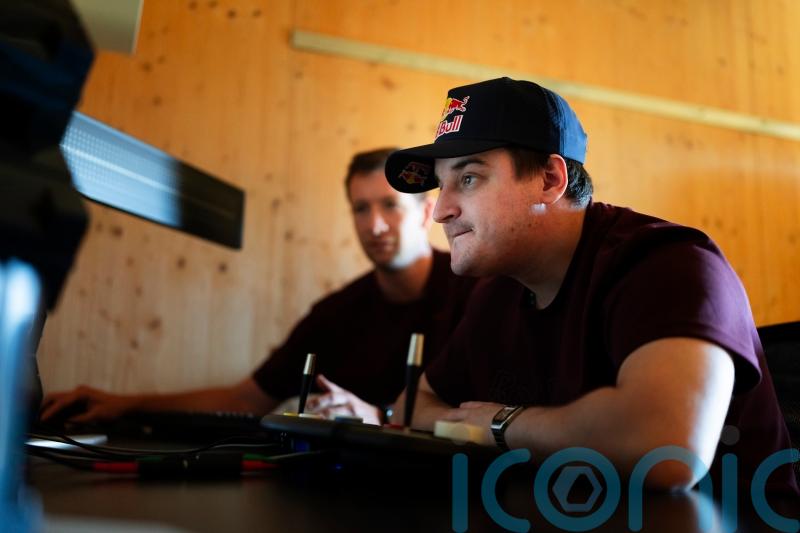 Pro-gamer Jukeyz ‘died for two minutes’ after cardiac arrest which left him ‘scared to sleep’
