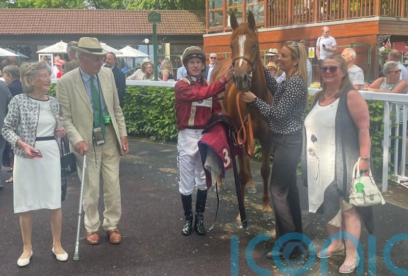 Cox hoping sun shines for Get Ahead on Arc weekend