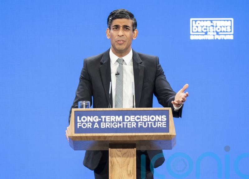 How to talk to kids about cigarettes and vapes, following Rishi Sunak’s smoke-free generation plans
