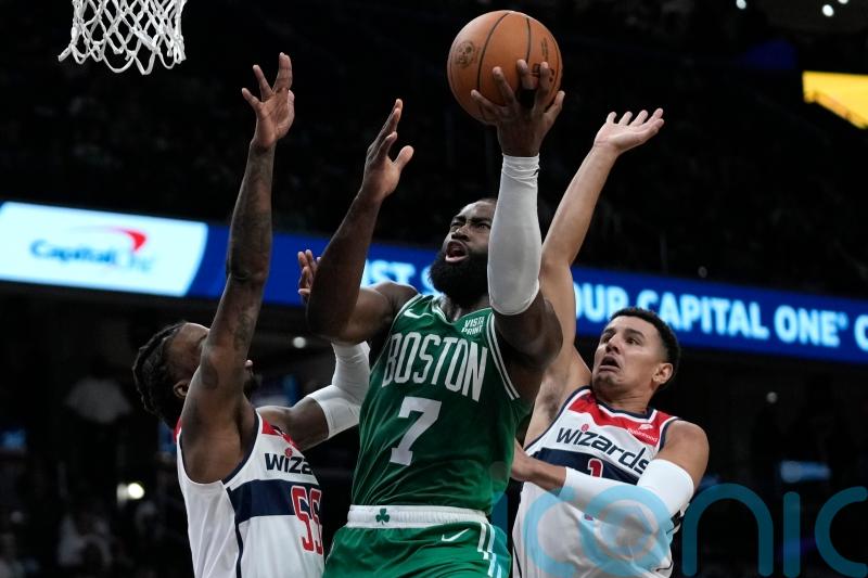 Jaylen Brown and Jayson Tatum combine to keep Boston Celtics perfect