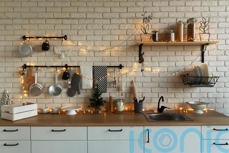 Tiny tweaks that can save money at home this Christmas