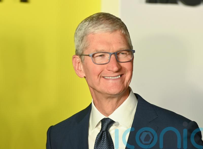 These are the 5 books that inspire Apple CEO Tim Cook