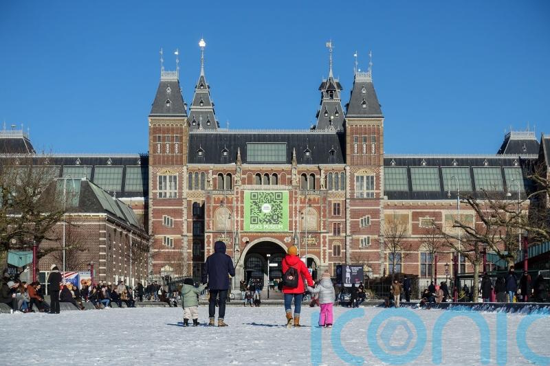 Hostels are the affordable option for family city break to Amsterdam