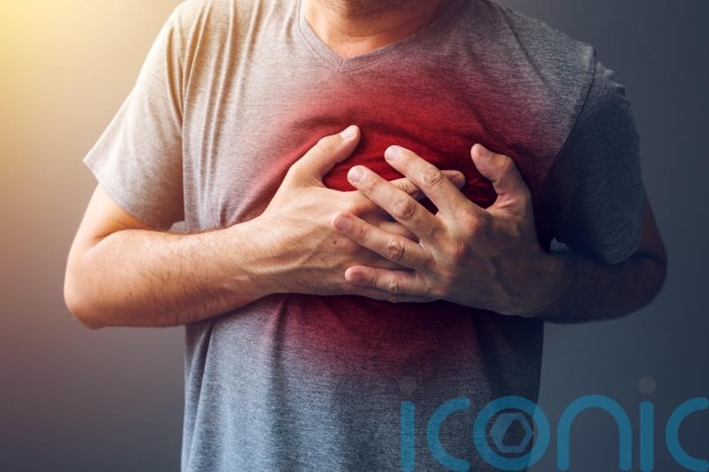 5 reasons you’re more likely to have a heart attack in winter
