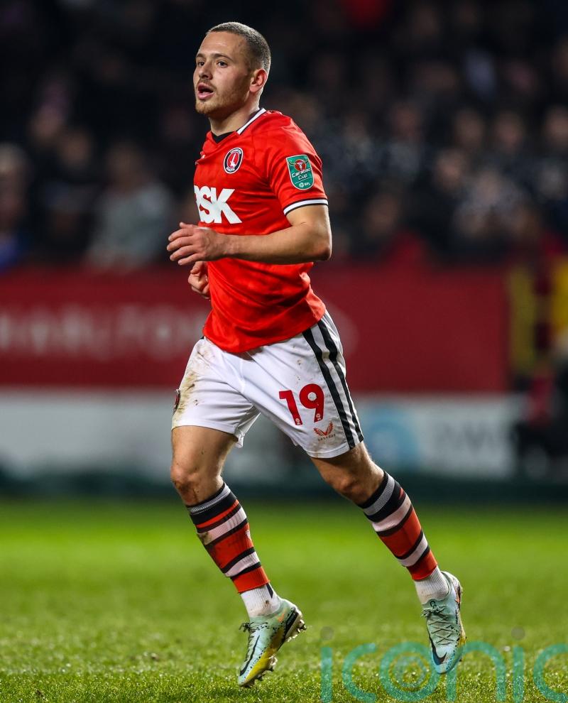 Joe Tomlinson nets dramatic late winner as MK Dons overcome Accrington