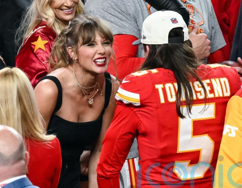 How to perfect a red lip like Taylor Swift at the Super Bowl