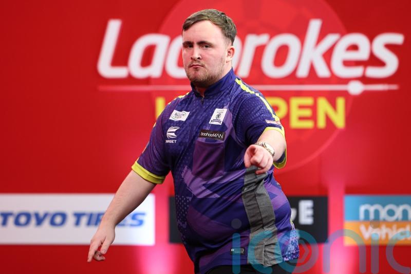 Luke Littler enjoying himself as his impressive form continues in Minehead