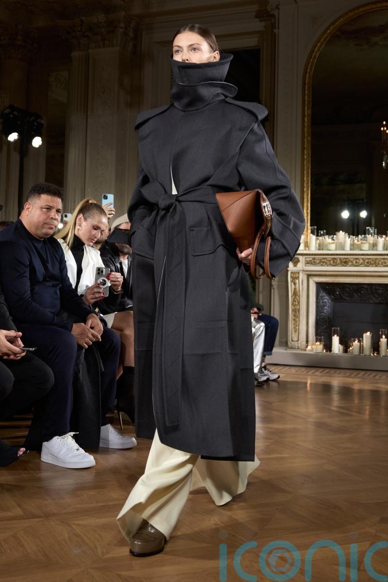Victoria Beckham debuts avant-garde new look at Paris Fashion Week