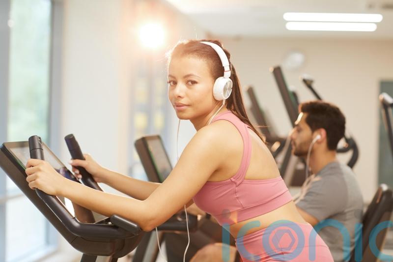 Is it OK to wear make-up during exercise?