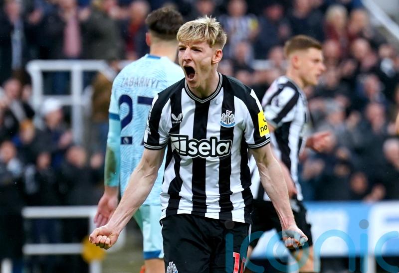 Anthony Gordon in ‘really good place’ as Newcastle star chases England call-up
