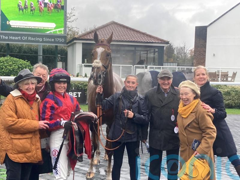 Georgie and Olive Nicholls targeting Mother’s Day treat at Sandown
