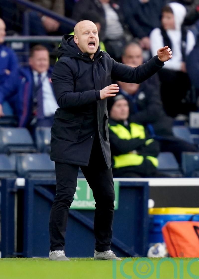Hearts building a ‘hunger to win trophies’, says Steven Naismith