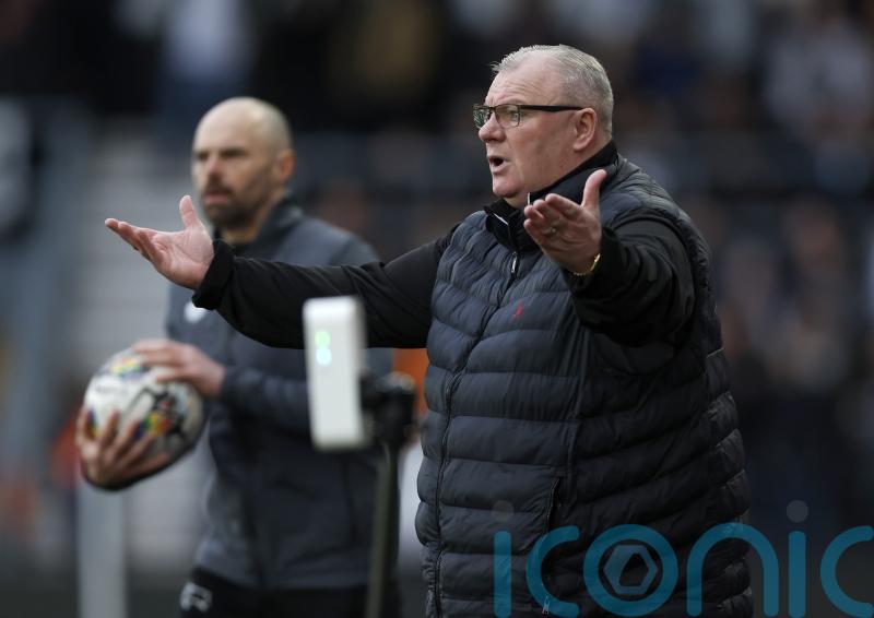 Steve Evans bemoans refereeing and calls for ‘equal chance’ after Stevenage loss