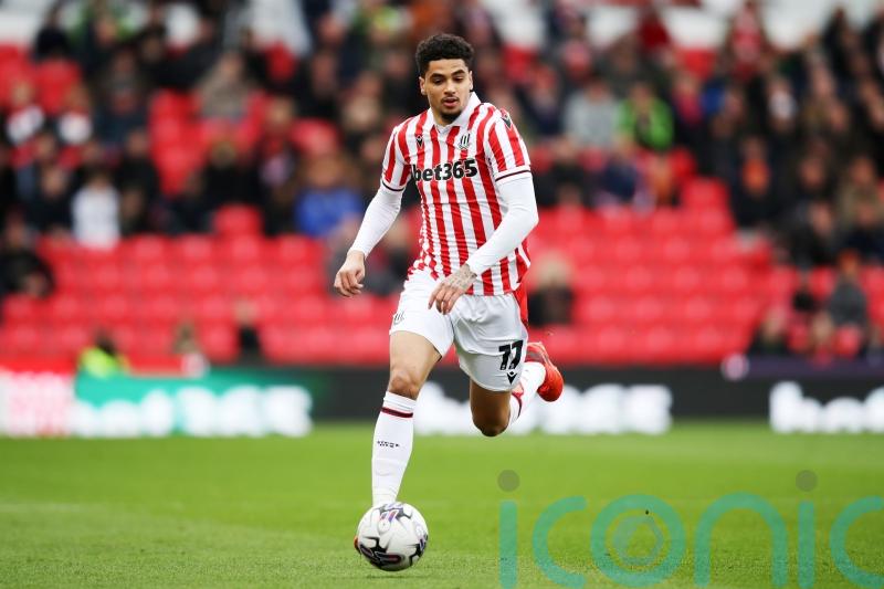 Huddersfield pegged back as Ki-Jana Hoever earns point for Stoke