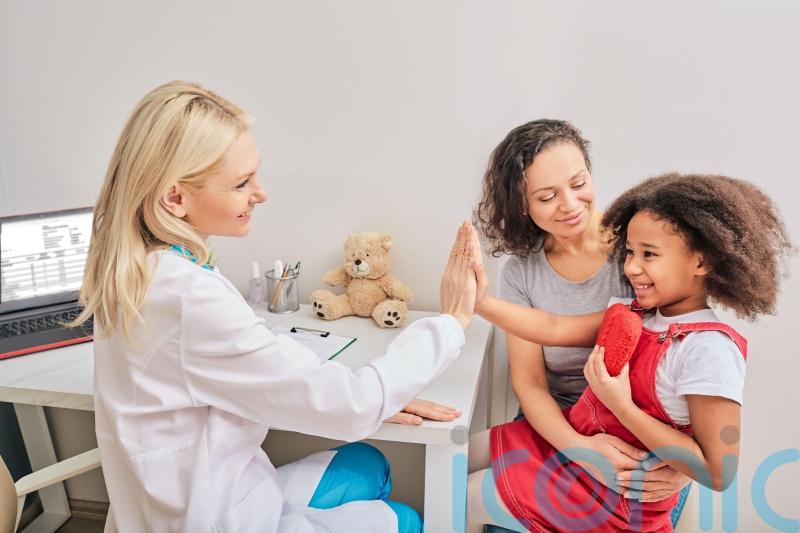 What is the youngest age that autism can show up in children?