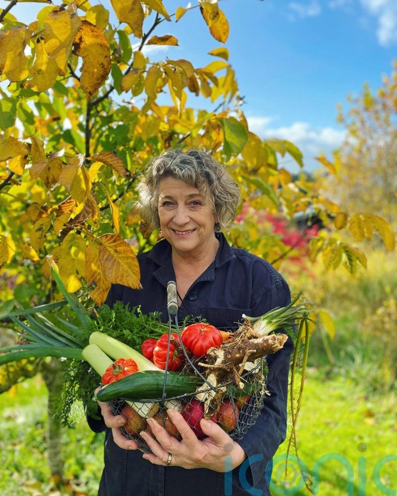 Actor and gardener Caroline Quentin reveals her epic asparagus disaster